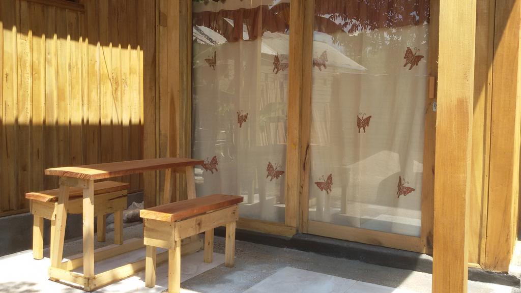 Beach Box Bungalow Gili Trawangan Ruang foto
